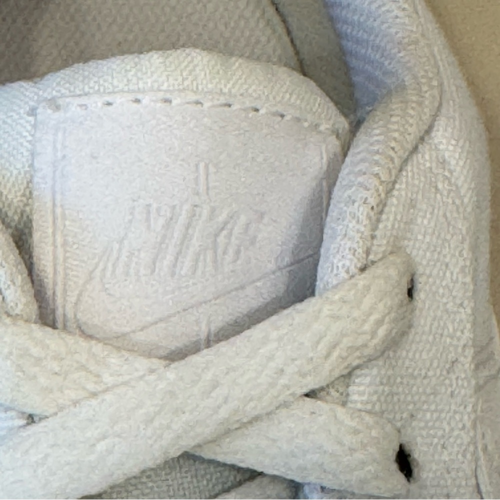 Nike Women's Court Royale Canvas Sneakers CD5405-101 - Picture 13 of 16